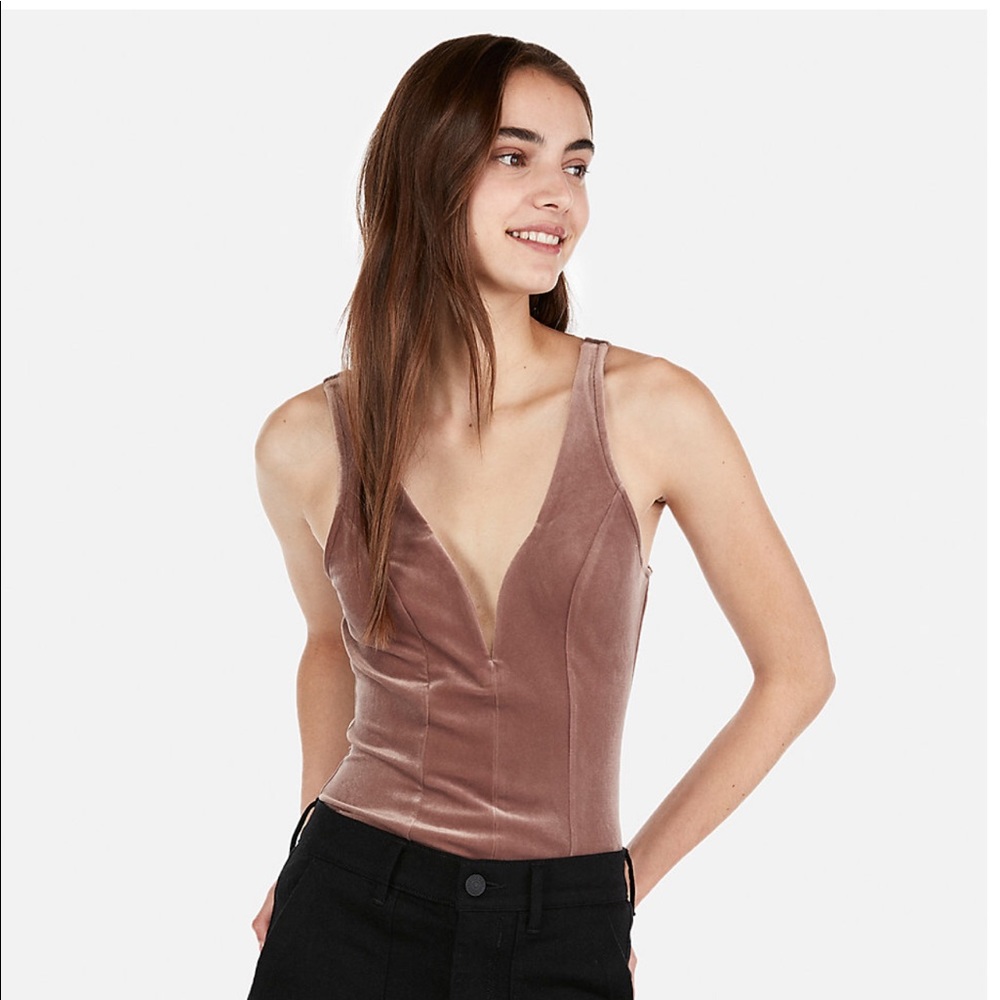 Deep V Neck Velvet Wire Tank
